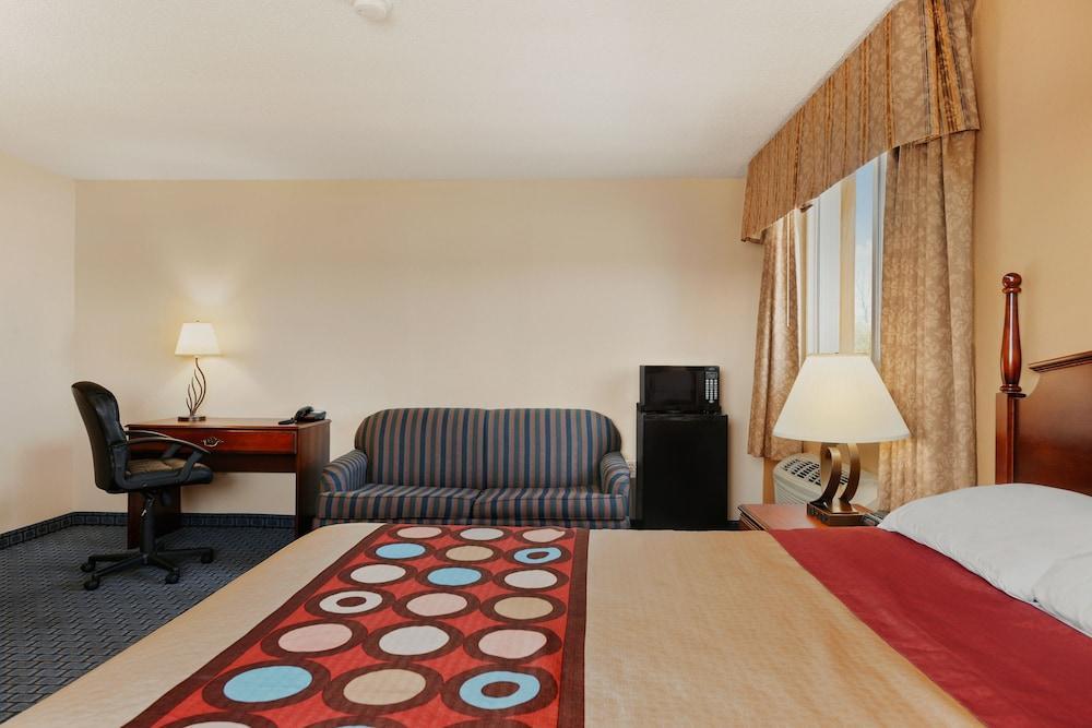 Fairbridge Inn Express Buffalo Airport Уильямсвилл Экстерьер фото